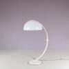 L5524 1970s Serpente floor lamp in white metal with plexiglass shade Elio Martinelli Martinelli, Italy