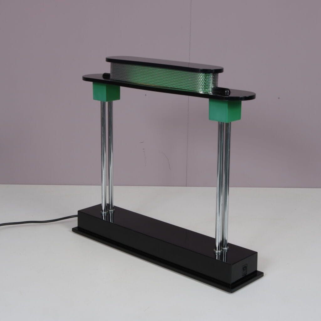 L5525 1980s Table lamp Pausania in metal and plastic Ettore Sottsass Artemide, Italy