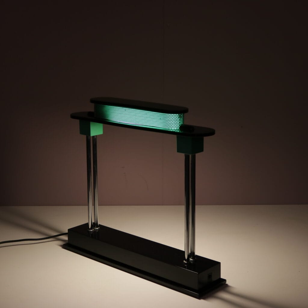 L5525 1980s Table lamp Pausania in metal and plastic Ettore Sottsass Artemide, Italy