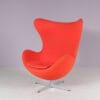 m28255 1980s Egg chair in red fabric with aluminium crossbase Arne Jacobsen Fritz Hansen, Denmark