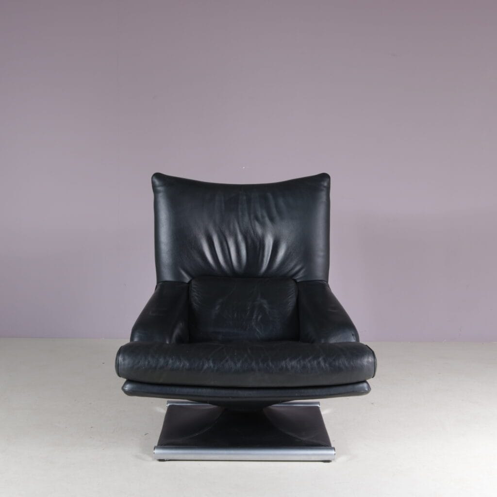 m28253 1980s Black leather with chrome adjustable swivel easy chair Mathias Hoffman Rolf Benz, Germany