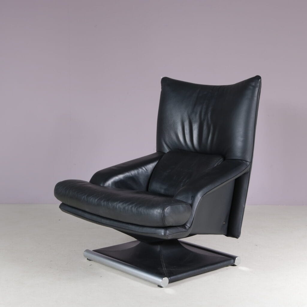 m28253 1980s Black leather with chrome adjustable swivel easy chair Mathias Hoffman Rolf Benz, Germany
