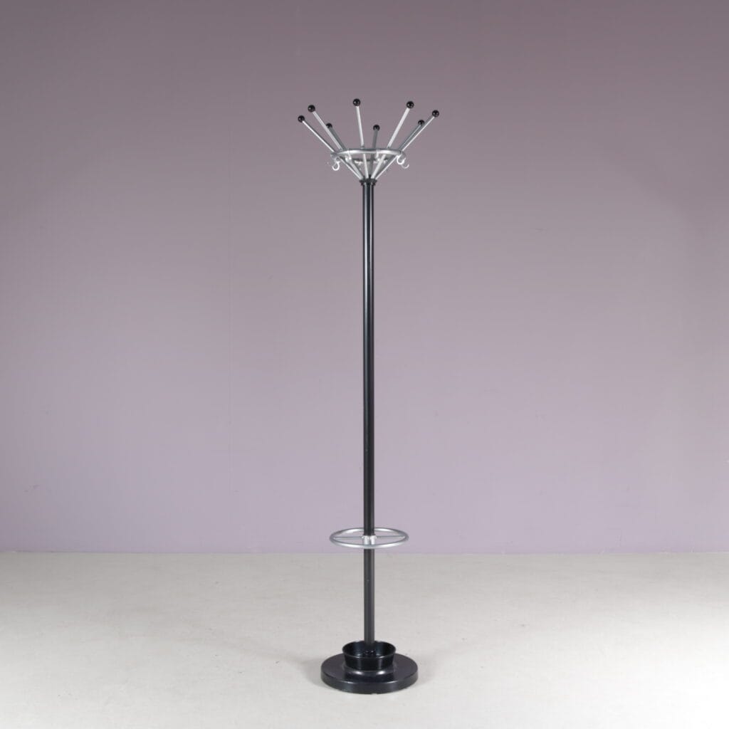 m28270 1960s Metal coat rack model 1016 Gispen, Netherlands