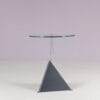 m28260 1980s HK-5 Side table on black metal base with round glass top / Hank Kwint / Metaform, Netherlands