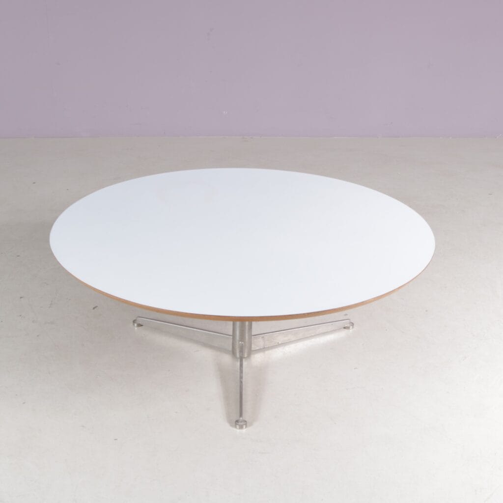 m28271 1960s Tripod coffee table from the Netherlands