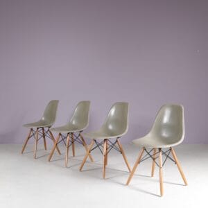 1960s Set of 4 dining chairs in "sea foam" green fiberglass / Charles & Ray Eames / Herman Miller, USA