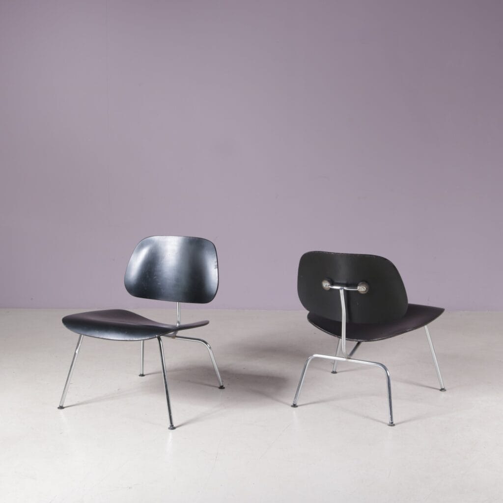 1960s Set of 2 LCM chairs in chrome metal with black plywood / Charles & Ray Eames / Herman Miller, USA