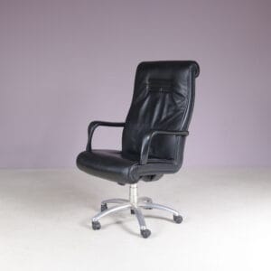 2000s Luxury black leather president desk chair Poltrona Frau Italy