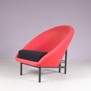 1980s Theo Ruth easy chair model: F815 Artifort red/black upholstery